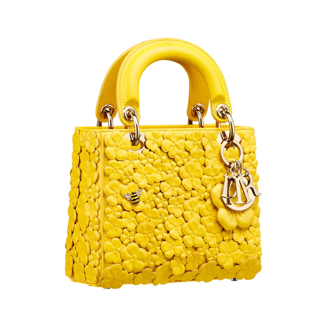 ディオール×ジョナサン・アンダーソン、新作「レディ ディオール クローバー＆バターカップ」ラッキーチャームなバッグ