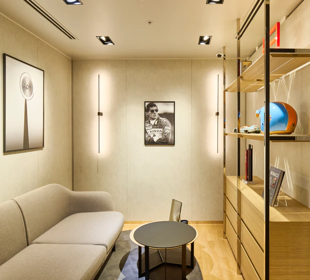 西武池袋本店に新生タグ・ホイヤー 東京 池袋西武、カレラやモナコを堪能できるブティックリニューアル