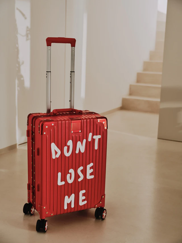 MAX&Co. ピエトロ・テルツィーニとのコラボで楽しむ「1-800 GIFT ALERT