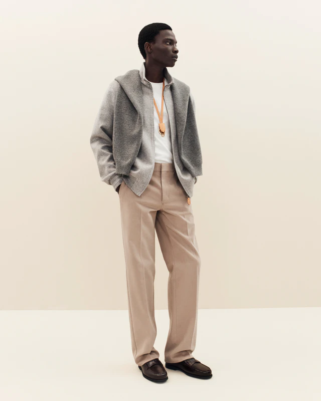 ベージュとブラウンで魅せるルイ・ヴィトン、「LV トランク エディション」2026秋冬メンズのカラーパレットに注目