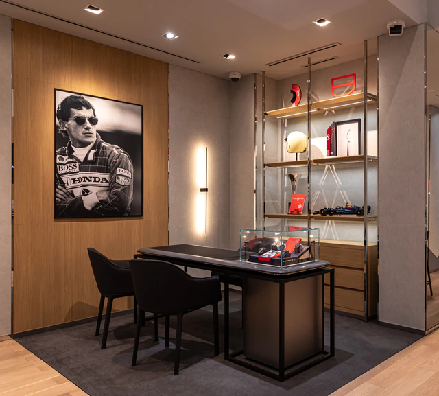 タグ・ホイヤー 広島、刷新されたストアコンセプトで味わうTAG Heuer Connected Calibre E5と多彩なコレクション