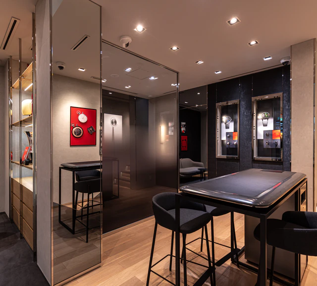 タグ・ホイヤー 広島が進化、1860年創業の伝統と革新を体感する金座街商店街の新ウォッチスポット