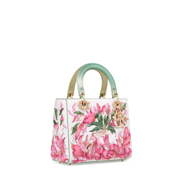 ディオールの象徴「レディ ディオール」、アリママ・ラシードが参加した「ディオール レディ アート」第10回特別インタビュー