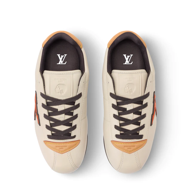 ルイ・ヴィトン：LV バターソフト スニーカー ラムレザー、プレーンカーフレザー