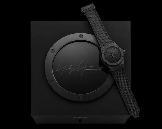 HUBLOT 「クラシック・フュージョン ヨウジヤマモト オールブラック カモ」