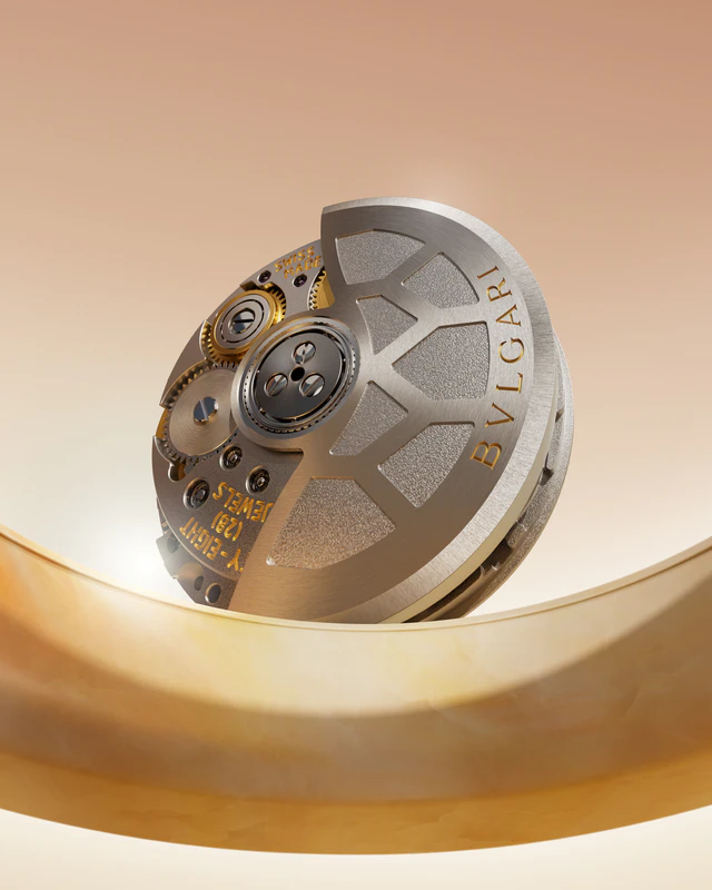 ブルガリ「セルペンティ セドゥットーリ」、BVS100 レディ ソロテンポと共鳴する不朽の蛇モチーフ