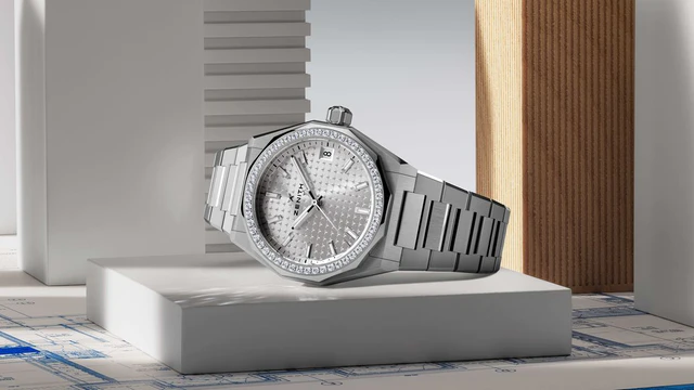 ゼニス デファイ最新作、「デファイ スカイライン 36」と「デファイ リバイバル A3643」をシルバートーンで再解釈したLVMHウォッチウィーク 2026レポート