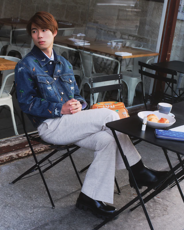 堀米雄斗、ルイ・ヴィトン 2026秋冬メンズ・ショーへ来場、ファレルが描く機能派ラグジュアリーをパリで体感