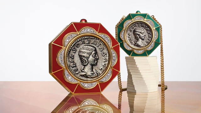 ブルガリ アイコンズ ミノディエール コレクション「モネーテ」