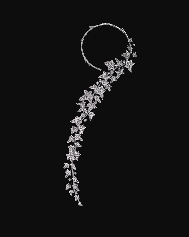 ブシュロン「THE UNTAMED（アンテイムド）」ネックレス