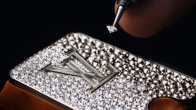 ルイ・ヴィトン カミオネット、ラ・ファブリク・デュ・タンが手掛けるトラックと時計のハイブリッド・アート