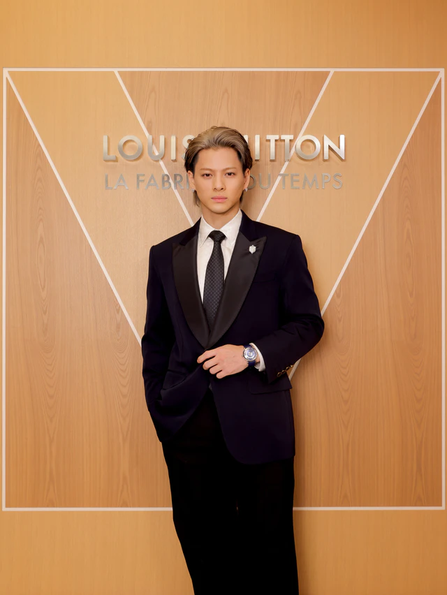 ルイ・ヴィトンのハイウォッチ＆ハイジュエリー展示会に平野紫耀が来場、エスカル ワールドタイム フライングトゥール ビヨンをまとった夜