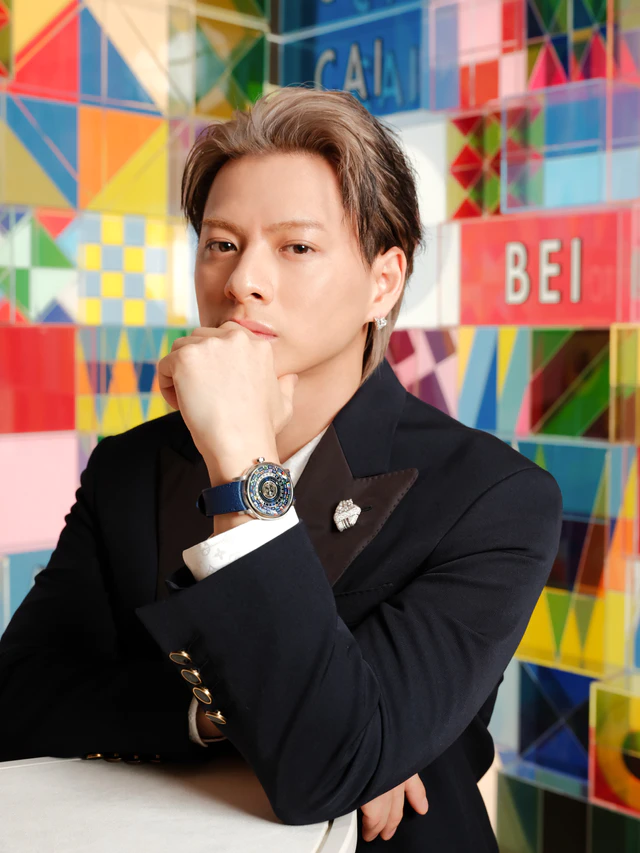 ルイ・ヴィトン×平野紫耀、ハイウォッチ「エスカル ワールドタイム フライングトゥール ビヨン」とハイジュエリーが共演した展示会ルック