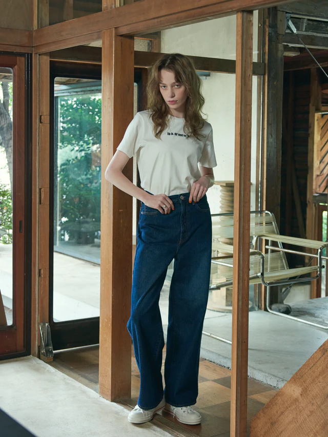 フレンチシックなアニエスベー、トゥービー バイ アニエスベー×NEEDBY heritageの協働で生まれたタイムレスなデニムコレクション