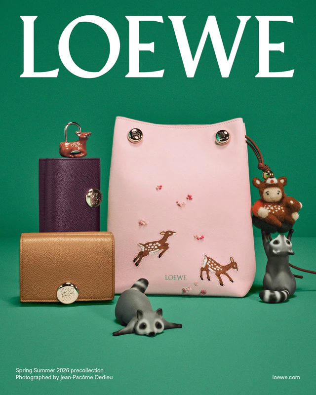 ロエベと京都の陶芸ユニット「スナ・フジタ」、シカと子どもたちの物語が息づく春のカプセルコレクション