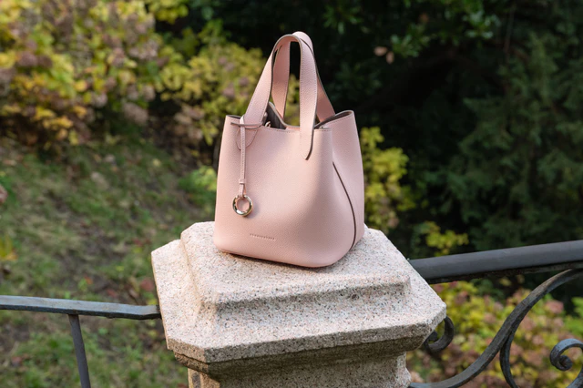 伊勢丹新宿店で出会うボナベンチュラ、定番とSilent Bloomがそろう期間限定POPUP