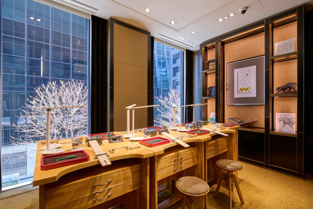 カルティエが「カルティエ 銀座2丁目ブティック」で開催するイベント「THE MAGIC OF CARTIER’S ARTISANS」