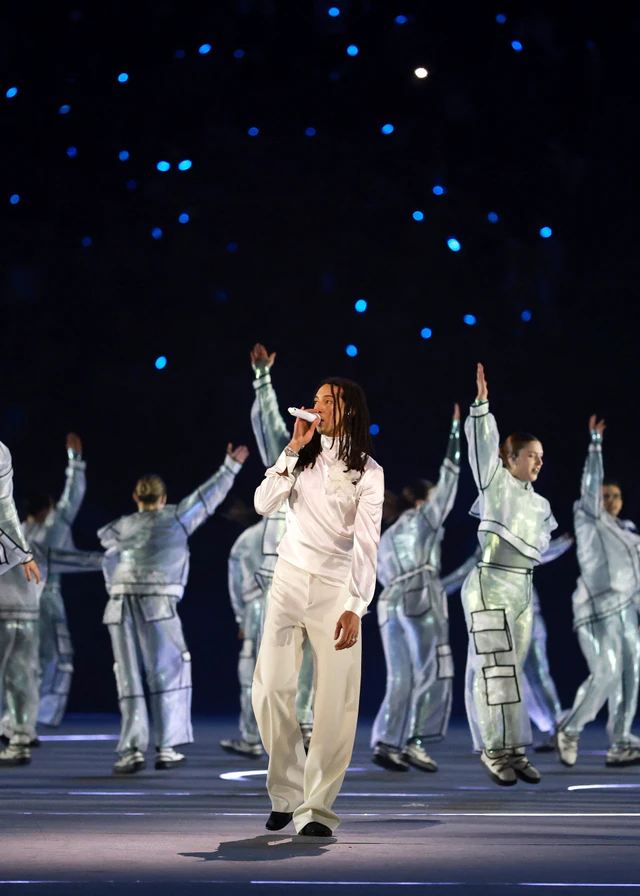 グッチが彩る冬季オリンピック、ガリらセレブリティが纏う「La Famiglia」スタイル