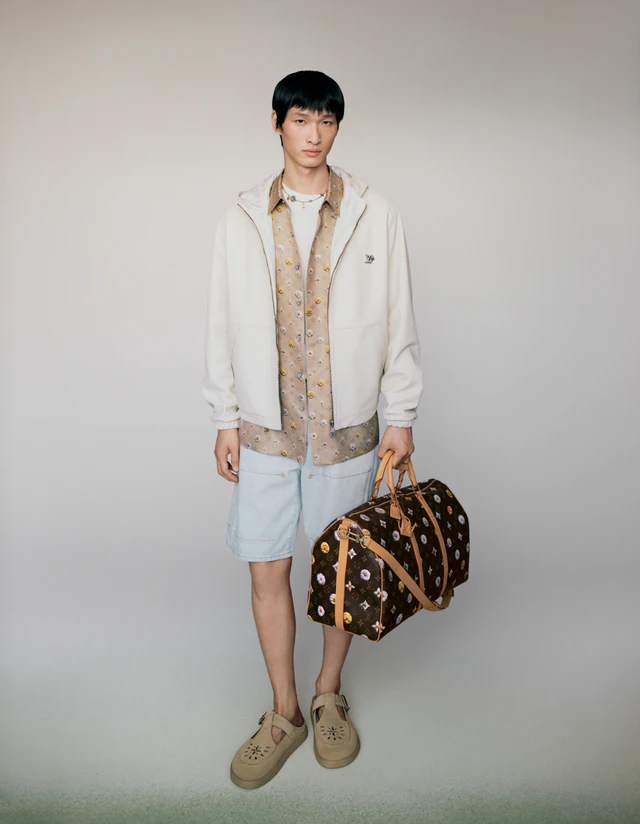 ルイ・ヴィトン 2026メンズ スプリング、フレンチバニラとスカイブルーが主役の軽やかなルックビジュアル