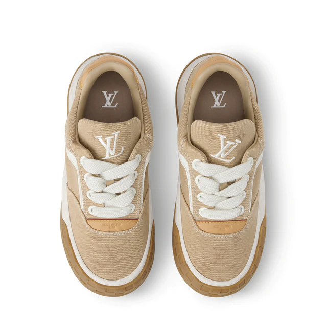 ルイ・ヴィトン:LV ティルテッド スニーカー モノグラム・デニム