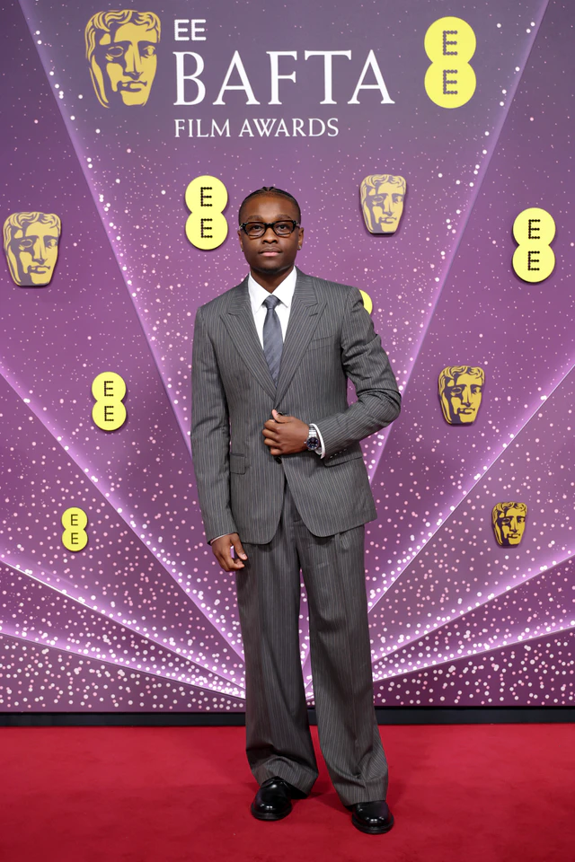 英国アカデミー賞2026、マイルズ・ケイトンのルイ・ヴィトンルック