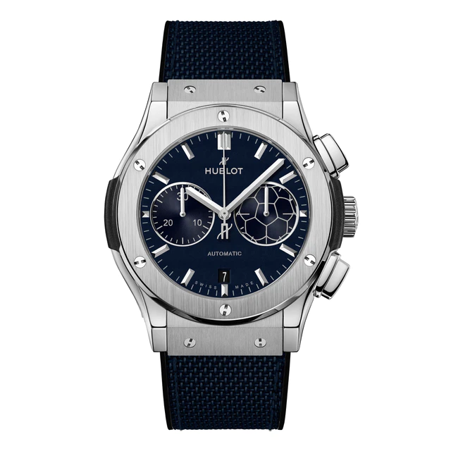 HUBLOT 「クラシック・フュージョン クロノグラフ チタニウム ブルー ヴィクトリー」
