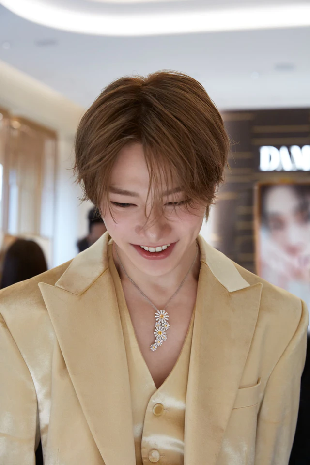 ミラノを魅了したI.Nとダミアーニの煌めき、マルゲリータ、コレクションのハイジュエリーを纏いメゾンの伝統と職人技の世界を堪能した感動的な来場レポート