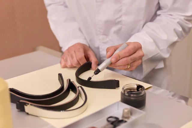 ヴァレクストラ 銀座三越 ポップ アップ ヴァレクストラの技術を間近で体験 ストア