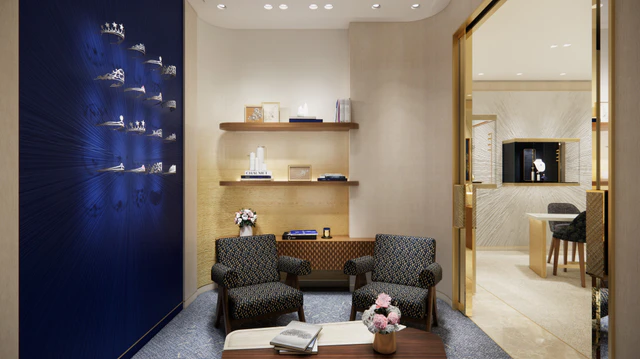 ナポレオンも愛したメゾンの輝きを大阪で、伝統のサヴォワールフェールが息づくショーメの最新ブティック