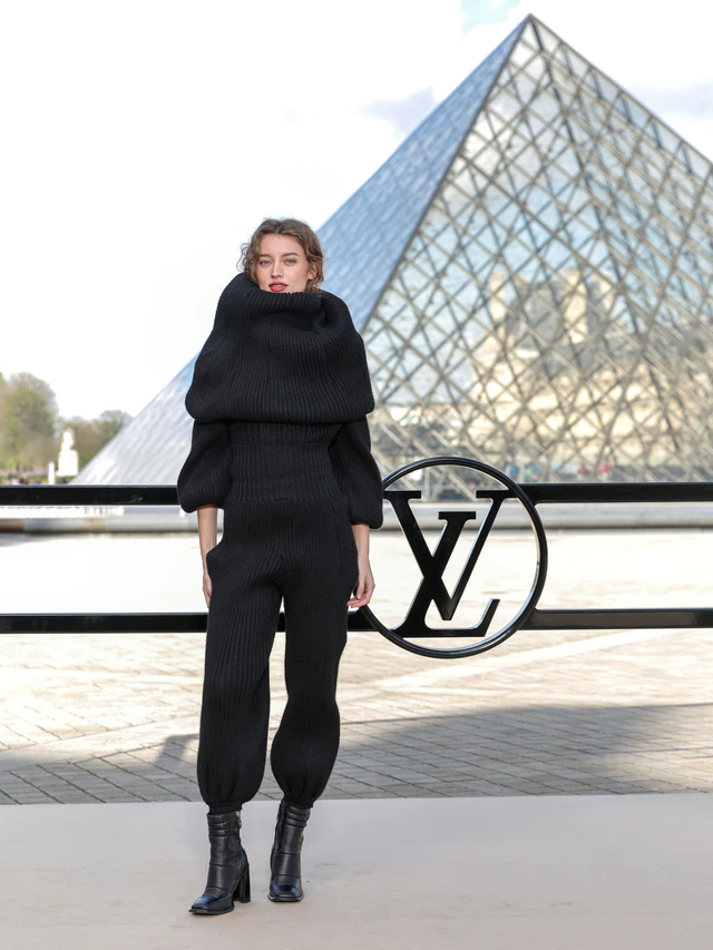 ジュリア·マエンツァ @ルイ・ヴィトン 2026秋冬ウィメンズ・ファッションショー