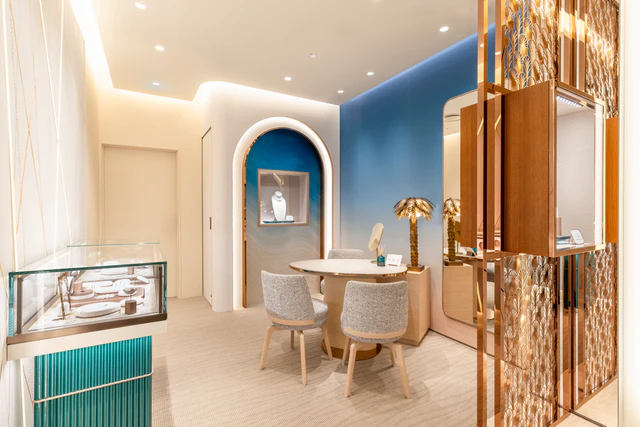 フレッド阪急うめだ本店が贈る至福の体験、日本先行発売の新作フォース10ライズとともに幕開け