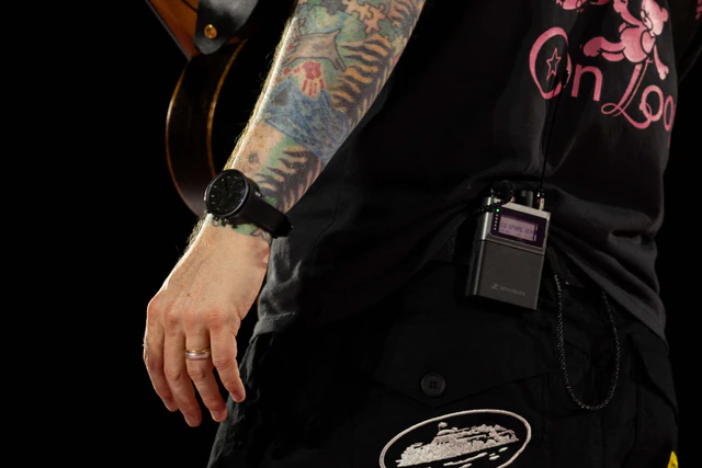 1500本限定の特別モデルが登場、エド・シーランが選んだIWCシャフハウゼンのダークな洗練に注目