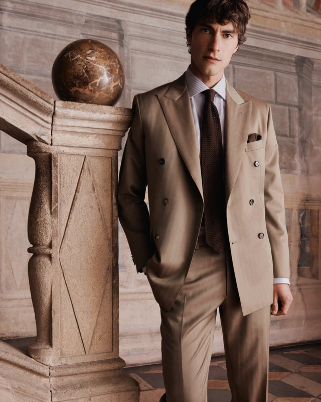 瞳の虹彩から着想を得たブリオーニのイリデ、動くたびに表情を変える至高のテキスタイル