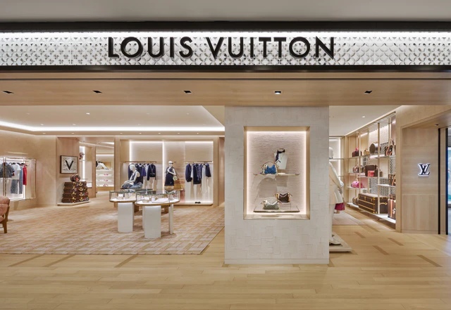 ルイ・ヴィトン、阪急梅田店が待望のリニューアル、2フロアへ拡張し圧倒的な世界観を提示