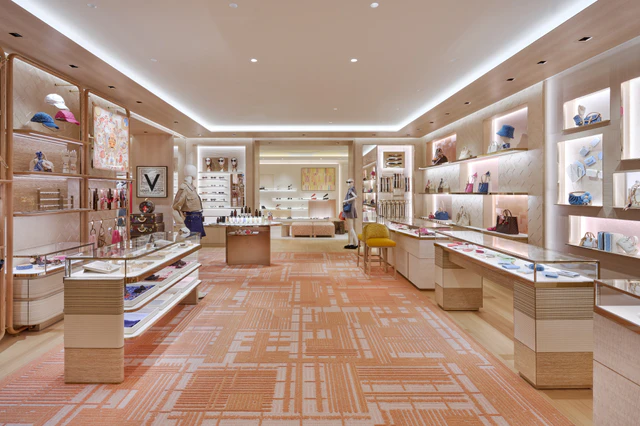 ルイ・ヴィトン、阪急梅田店が描く最新のラグジュアリー、エクスクルーシブなサロンも新設