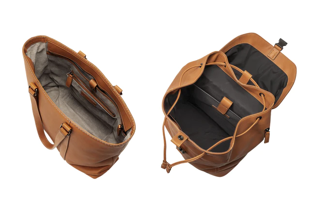 使うほどに深まる愛着、土屋鞄の限定色タンが提案する、現代的なエイジングの楽しみ