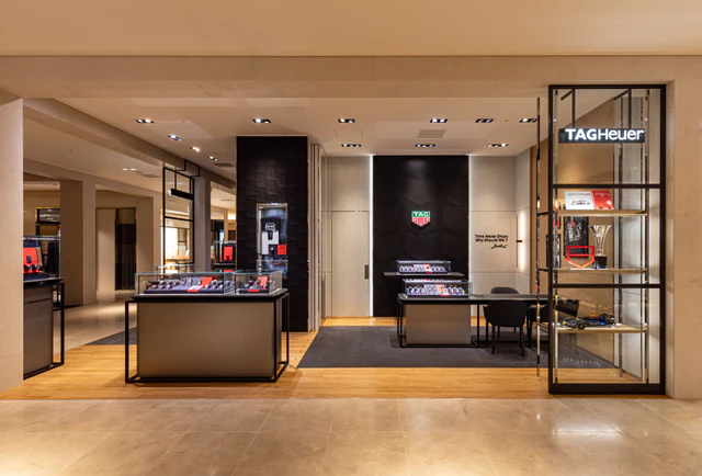 タグ・ホイヤー、梅田阪急のブティックが刷新、面積を拡張し最新コンセプトを導入