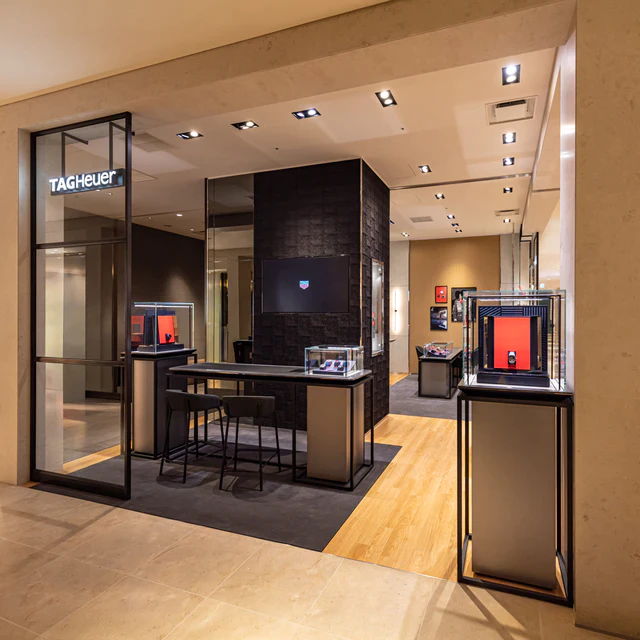 タグ・ホイヤーの革新性を体現、梅田阪急に誕生したモダンでエレガントな新空間