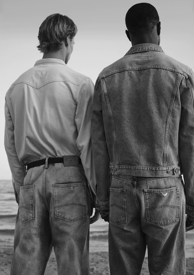 アルマーニの原点と革新が交差する、新作デニムカプセルコレクションが描く究極のスタンダード