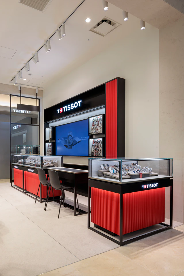 ティソ、阪急うめだ本店オープン記念、天然石の唯一無二の輝きを放つ限定ウォッチを発売