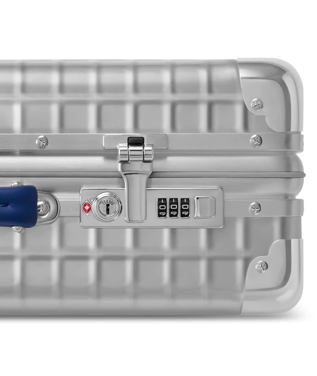 リモワから世界1969点限定の「Classic Aluminium Grid」が登場