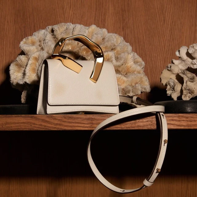 ロゴレスの究極、パリ発レトランジュが阪急うめだ本店で提案する現代のラグジュアリー