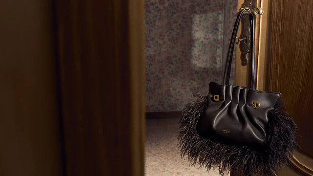 フェラガモが横浜高島屋に新装オープン、イタリアの至高の技が息づくモダンな最新空間