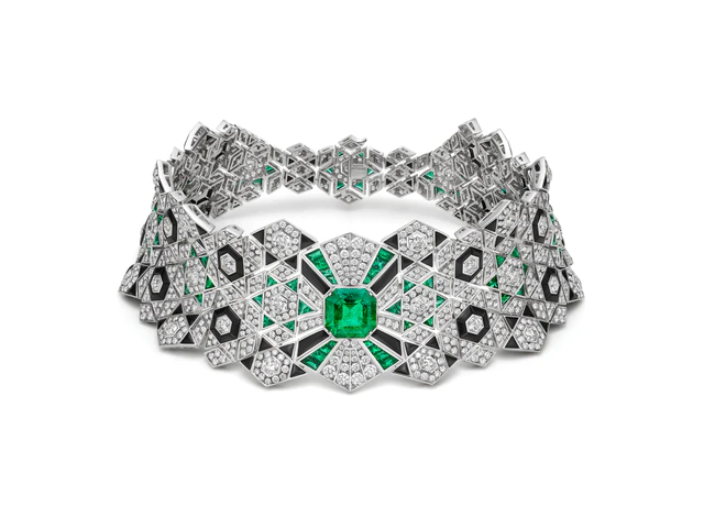 ブルガリ エクレクティック エンブレイス ハイジュエリー カラー