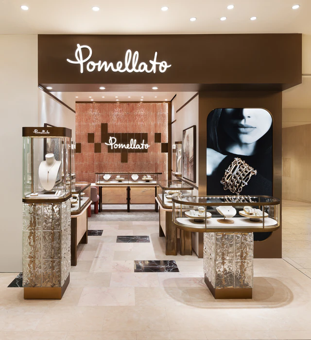 ミラノの色彩を纏う、ポメラートの新ブティックが神戸阪急に誕生