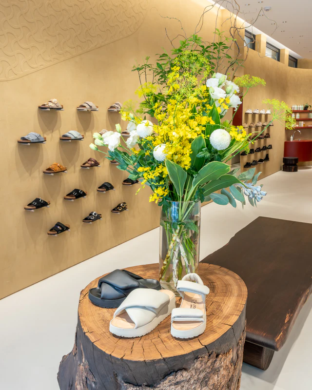 ビルケンシュトックが大阪初のコンセプトストアを心斎橋にオープン