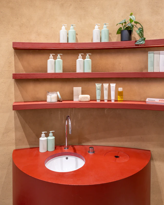 心斎橋に誕生したビルケンシュトックの最新路面店