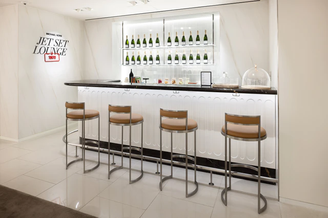 旅の美学を味わう。マイケル・コース銀座フラッグシップストアに誕生した新たな聖域