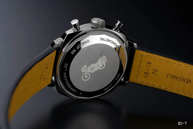 ブライトリング トップタイム B01 レーシング 仮面ライダー リミテッド