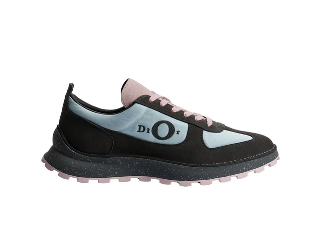 「ディオール スカッシュ」 スニーカー